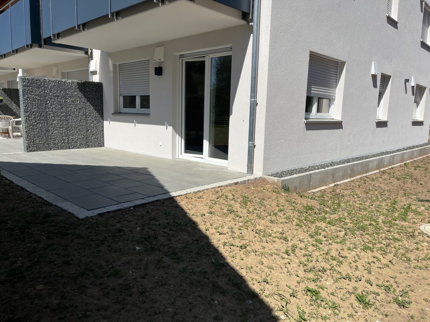 Neubau-Erdgeschosswohnung mit Terrasse &amp;amp; A+ Energieeffizienz–inklusive Einbauküche als Renditeboost